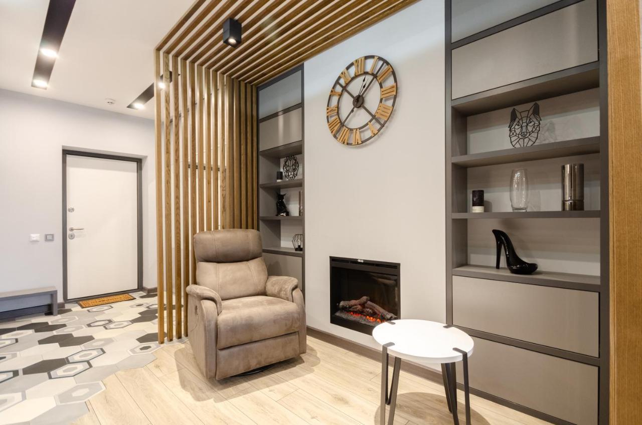 Petrovdom 52,67,205,213 In Smart Apartments In New York Concept House Kiev Buitenkant foto