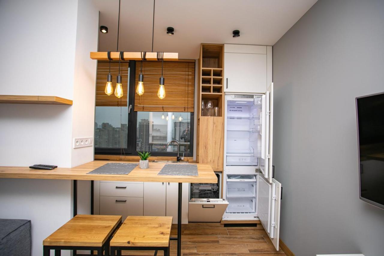 Petrovdom 52,67,205,213 In Smart Apartments In New York Concept House Kiev Buitenkant foto