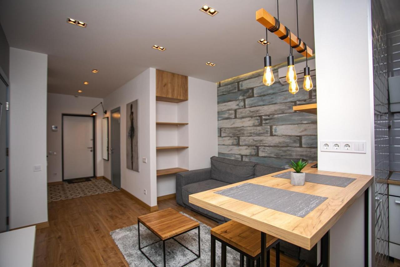 Petrovdom 52,67,205,213 In Smart Apartments In New York Concept House Kiev Buitenkant foto